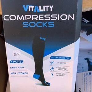 adge Goods Vitality Compression Socks For Men & Women - Blue(20-30 Mmhg) 12z